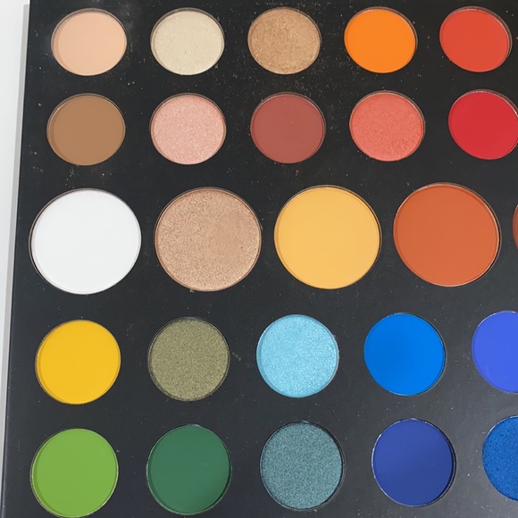 James Charles Morphe Palette - Picture 3 of 6